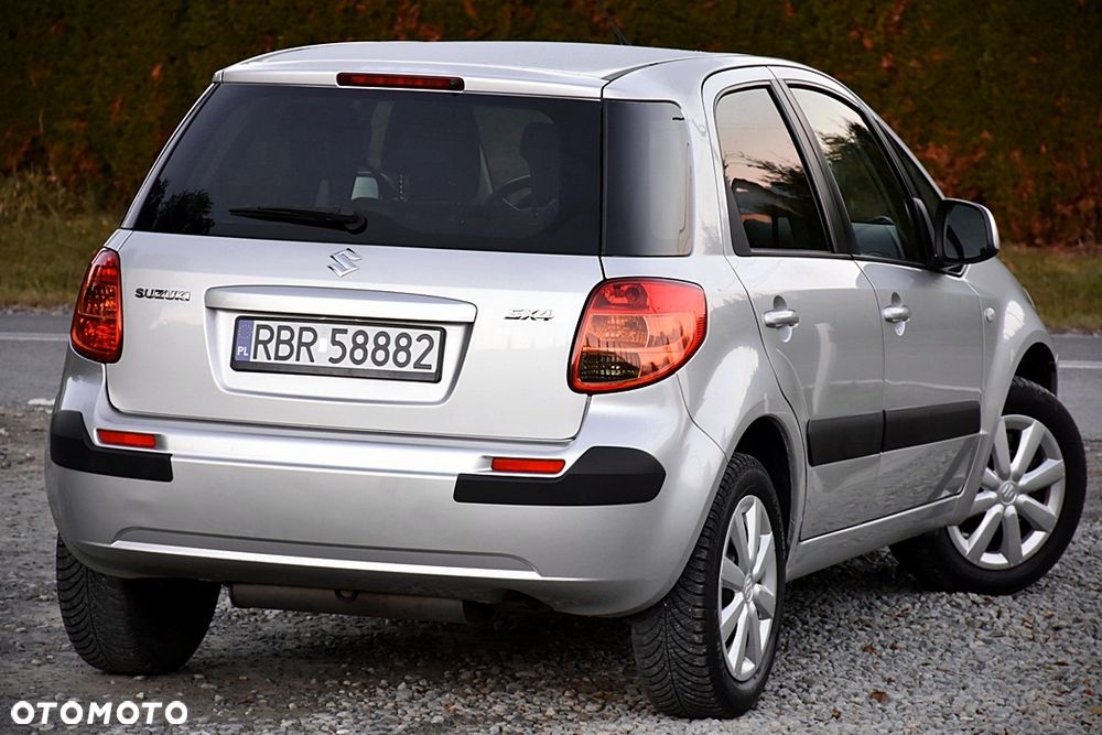 Suzuki Sx4 2009 photo 4