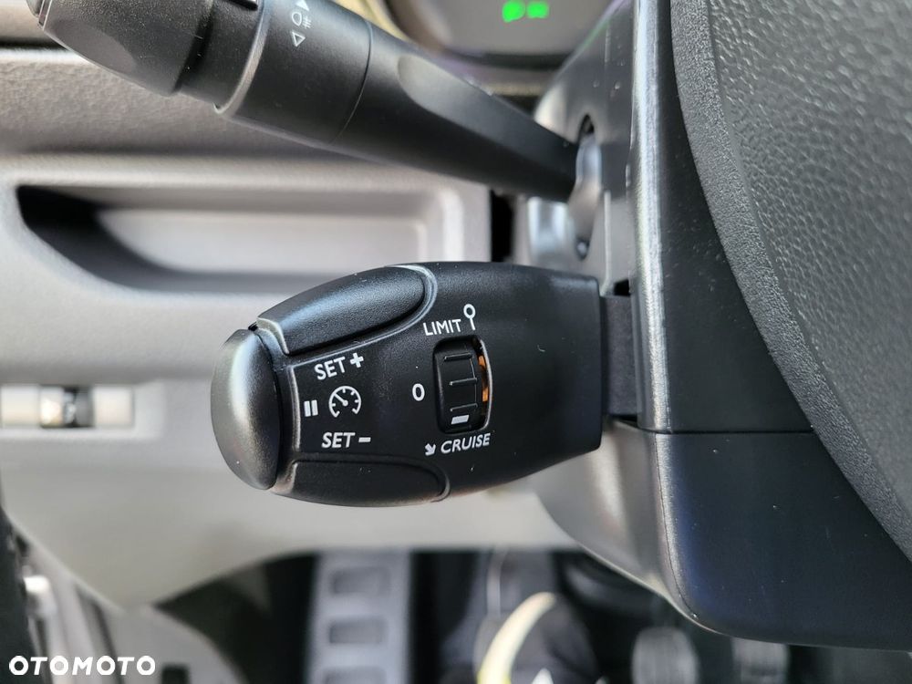 Opel Vivaro Kombi Extra Long 2,7t Enjoy - 8