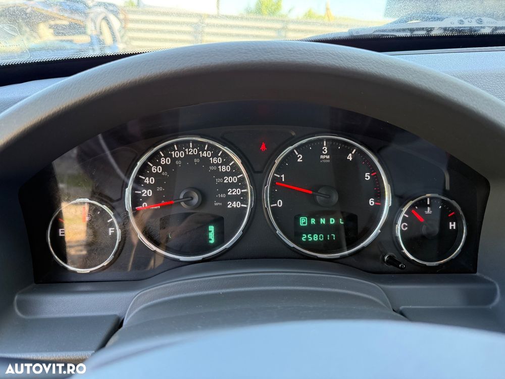 Jeep Cherokee 2.8 CRD DPF Automatik Limited Exclusive - 7