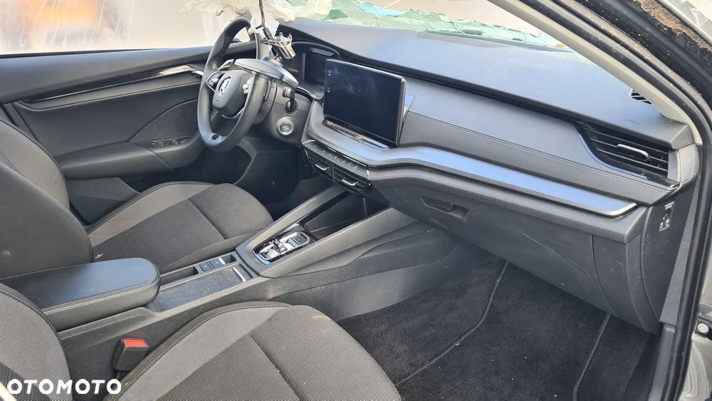 Skoda Octavia 2.0 TDI Ambition DSG - 7