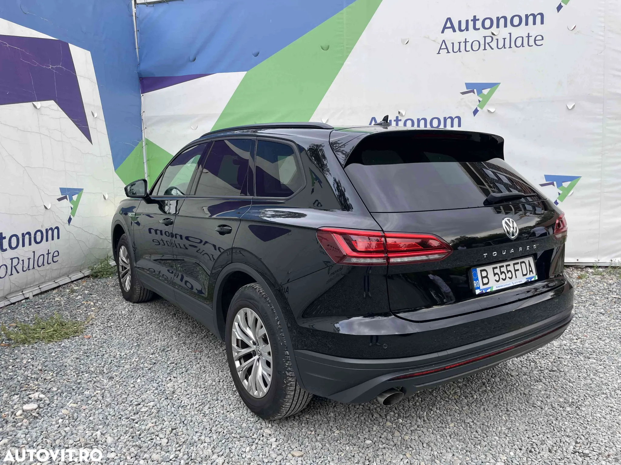 Volkswagen Touareg - 4