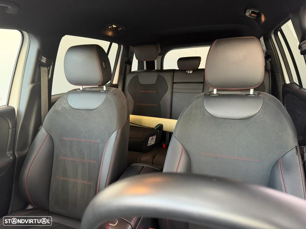 Mercedes-Benz GLB 180 d AMG Line - 17