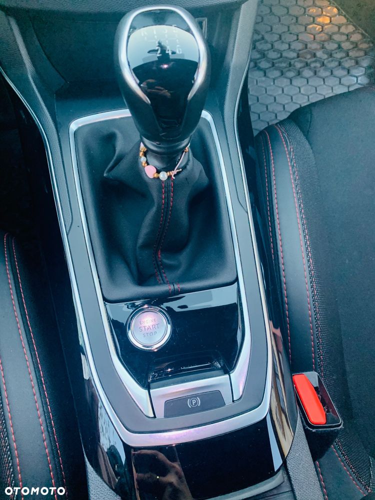 Peugeot 308 1.2 PureTech GPF GT Pack S&S - 9