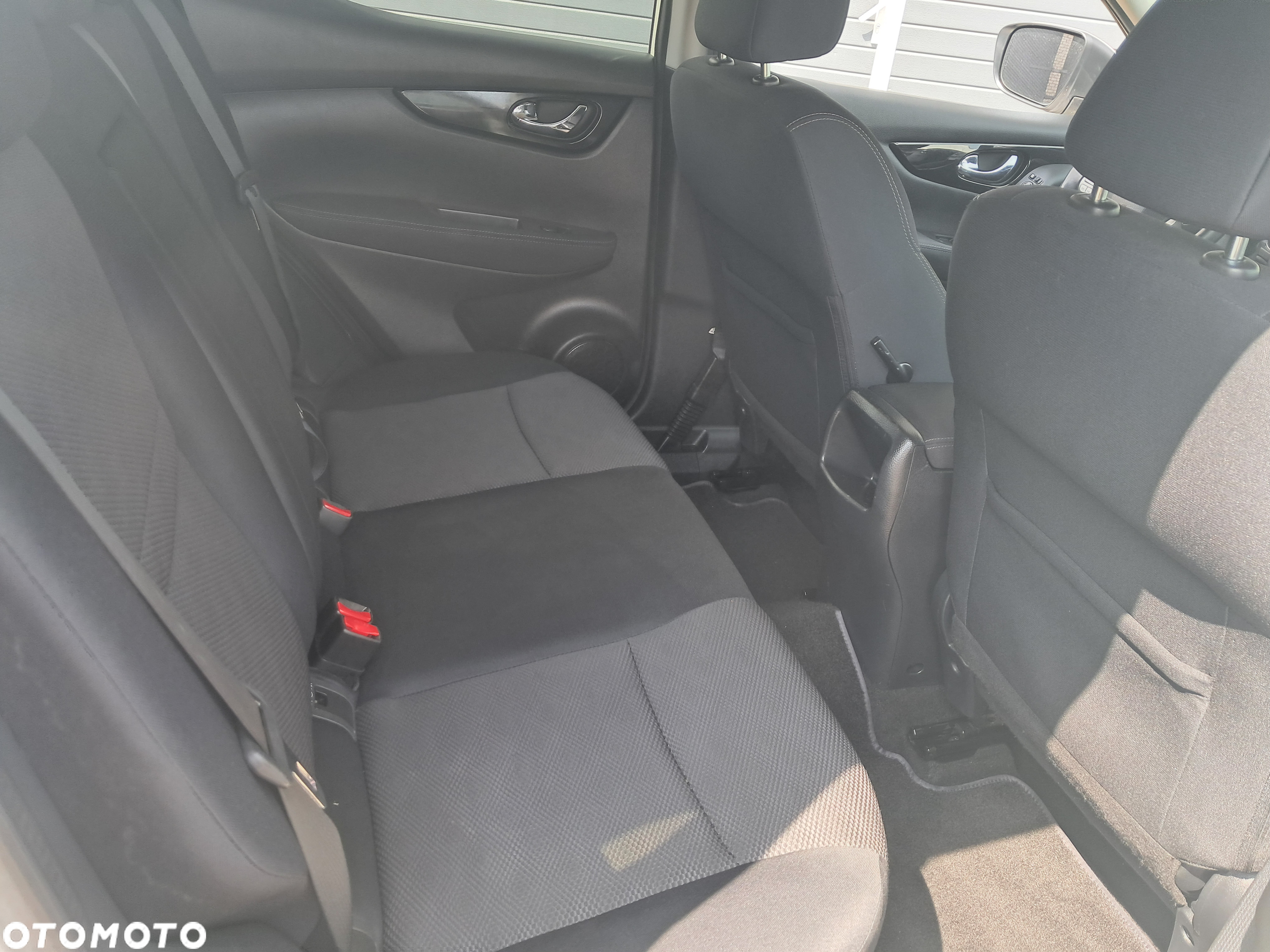 Nissan Qashqai - 10