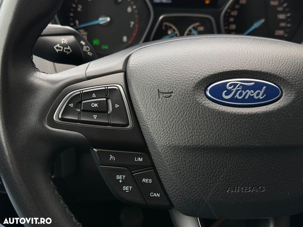 Ford Focus 1.0 EcoBoost Start-Stopp-System TREND - 13