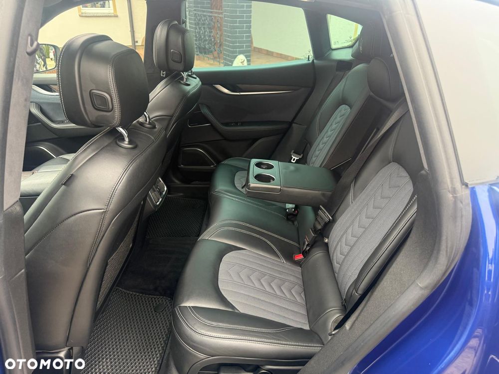 Maserati Levante S Q4 - 7