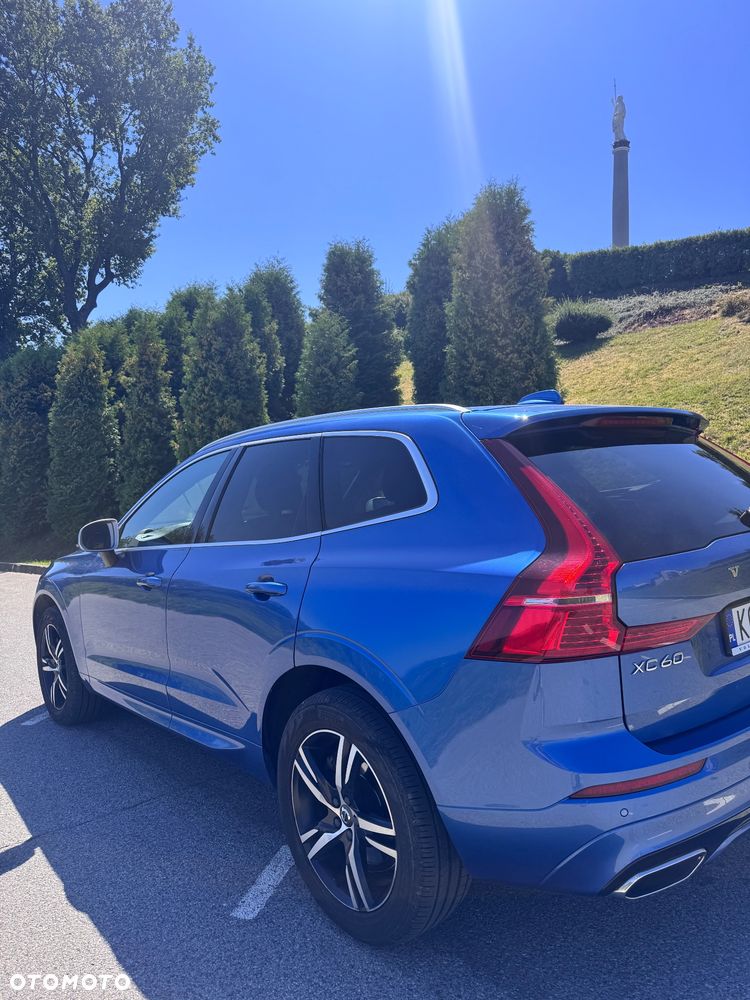 Volvo XC 60 D5 SCR AWD R-Design - 9
