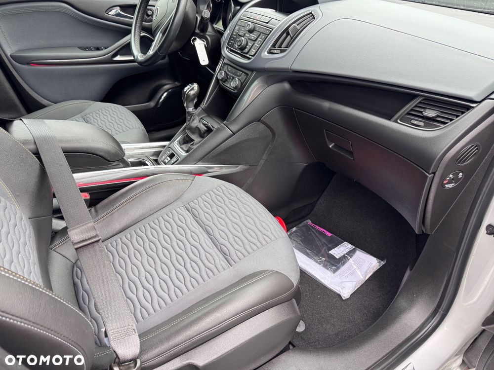 Opel Zafira 2.0 CDTI Cosmo EcoFLEX S&S - 7