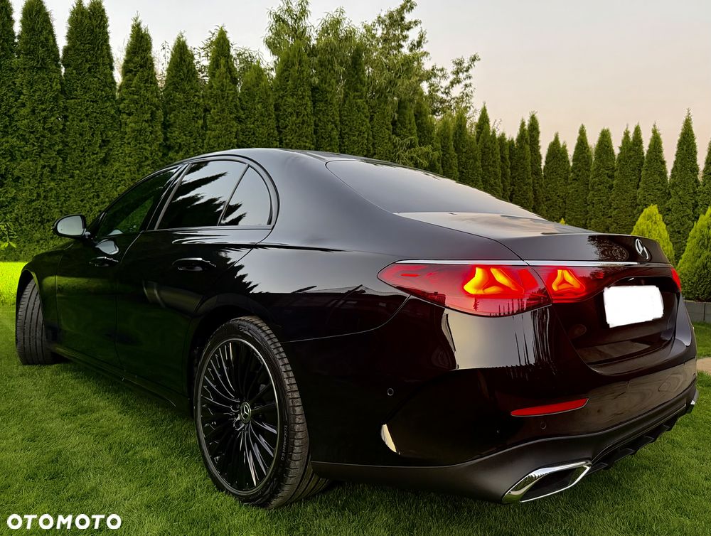 Mercedes-Benz Klasa E 220 d 4-Matic AMG - 21