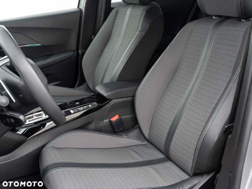 Peugeot 2008 1.2 PureTech Allure Pack S&S EAT8 - 13