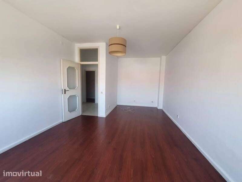 Apartamento T2 em local privilegiado | Paranhos, Porto - Grande imagem: 2/13