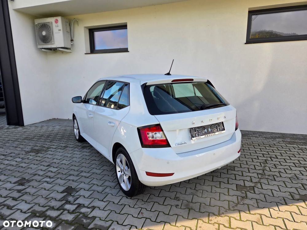 Skoda Fabia - 3