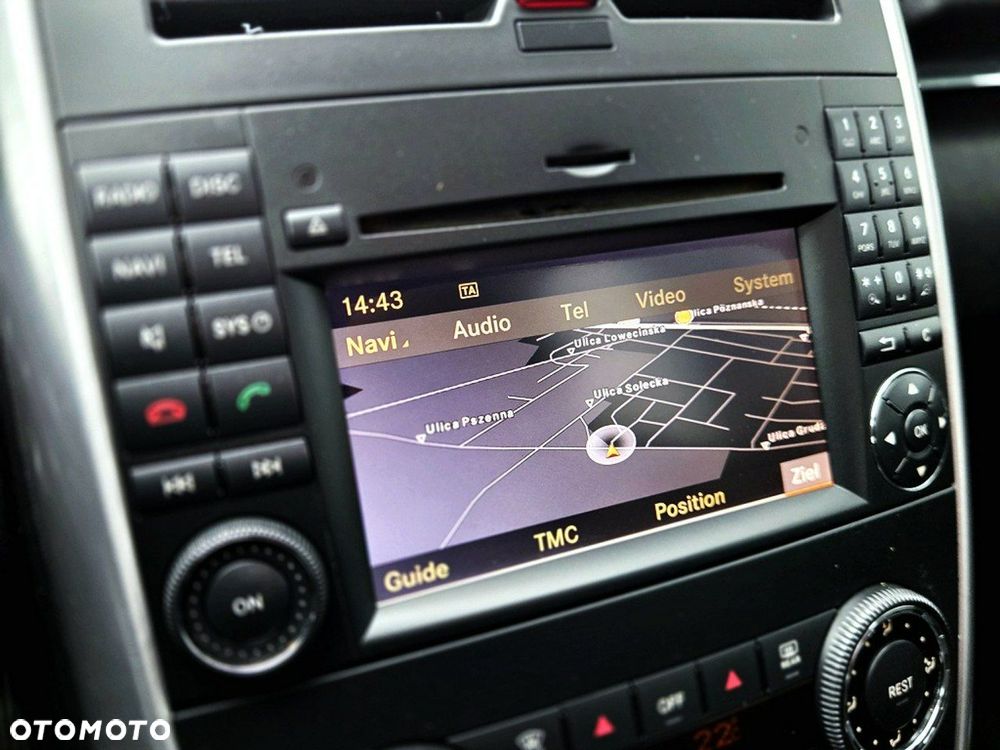 Mercedes-Benz Klasa B 180 BlueEFFICIENCY - 14