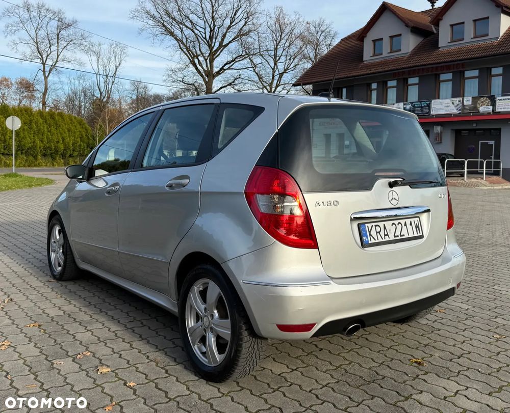 Mercedes-Benz Klasa A 180 CDI Autotronic Avantgarde - 10