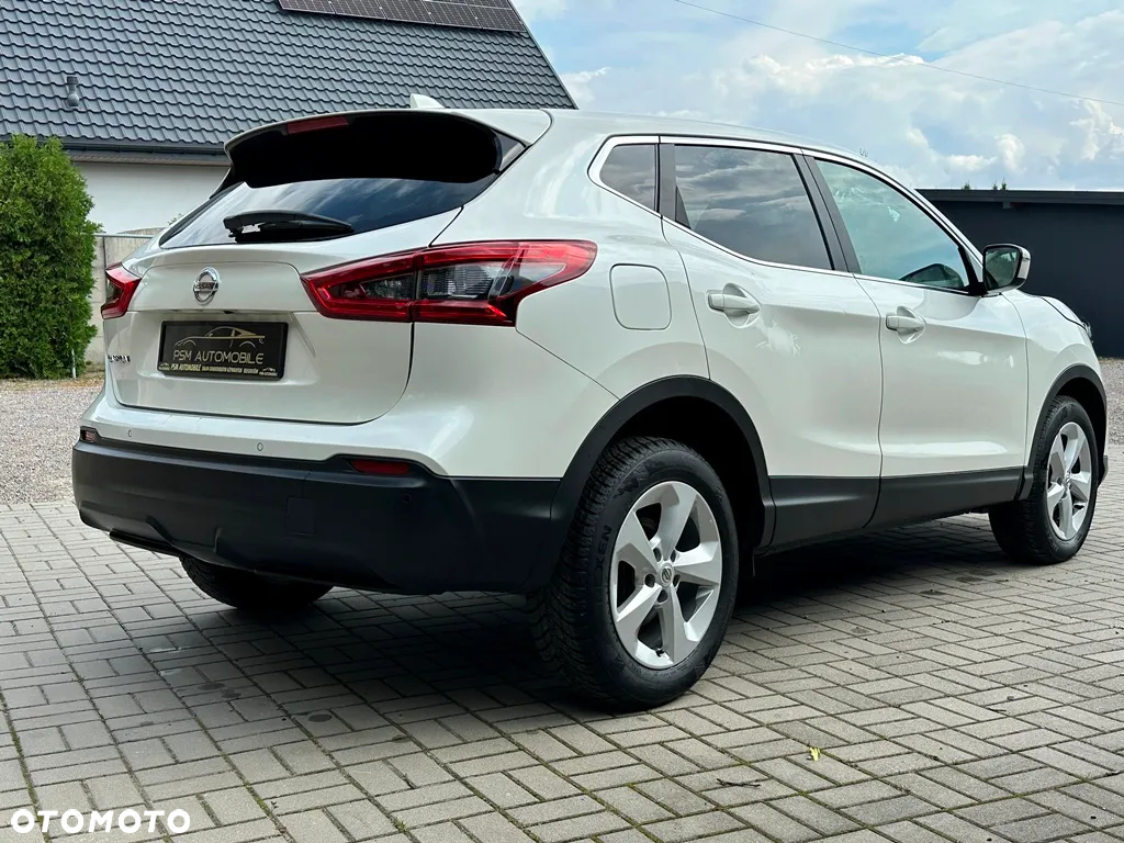 Nissan Qashqai 1.3 DIG-T N-Connecta DCT - 8