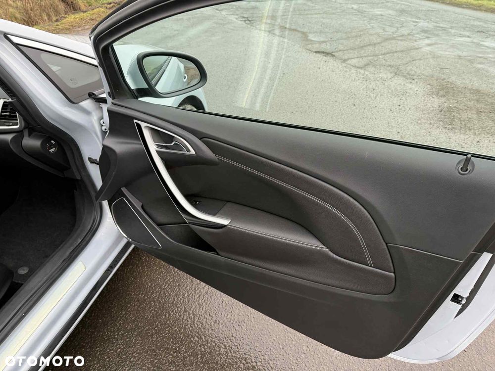 Opel Astra 2.0 CDTI Sport S&S - 26