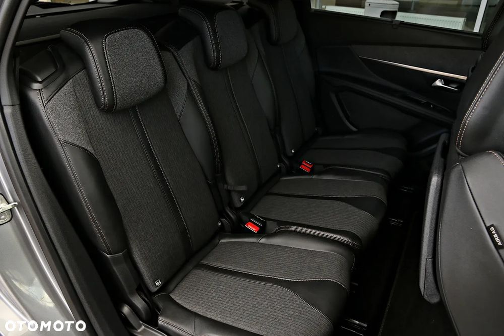 Peugeot 5008 BlueHDi 180 EAT8 GT - 34