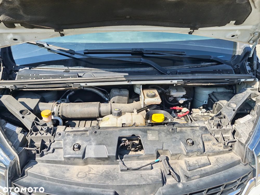 Renault TRAFIC - 30