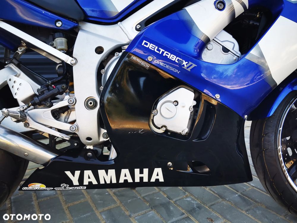 Yamaha R6 - 21