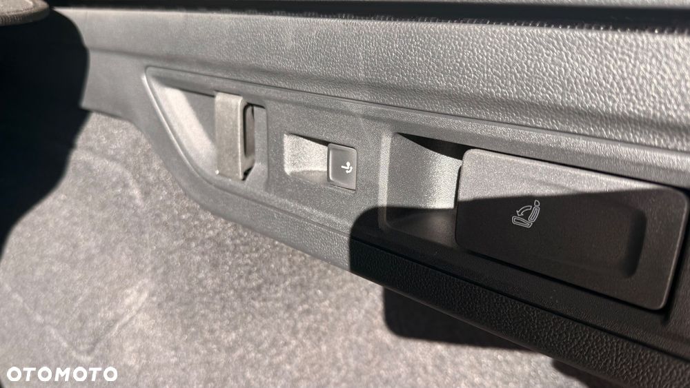 Skoda Superb 2.0 TDI SCR 4x4 L&K DSG - 16