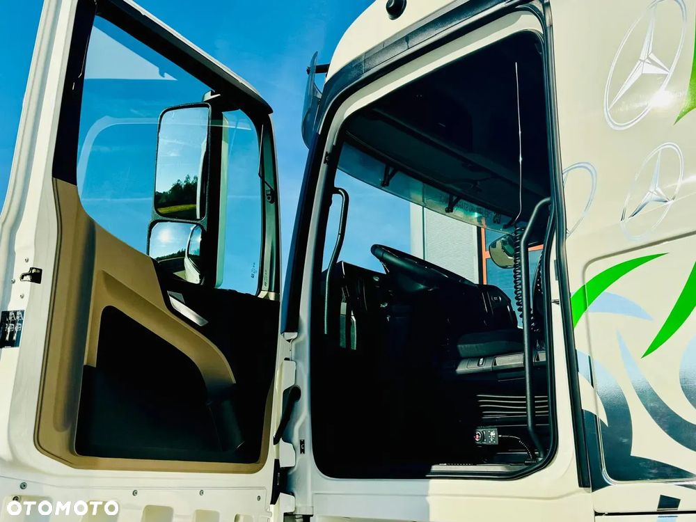 Mercedes-Benz Actros 2542 // E6 // chłodnia multitemperatura 22,5 Epal // winda // bitemperatua // świeżo z Niemiec // Idealny !!! - 21
