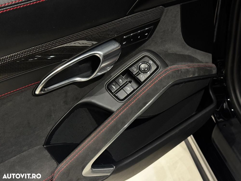 Porsche 911 - 20