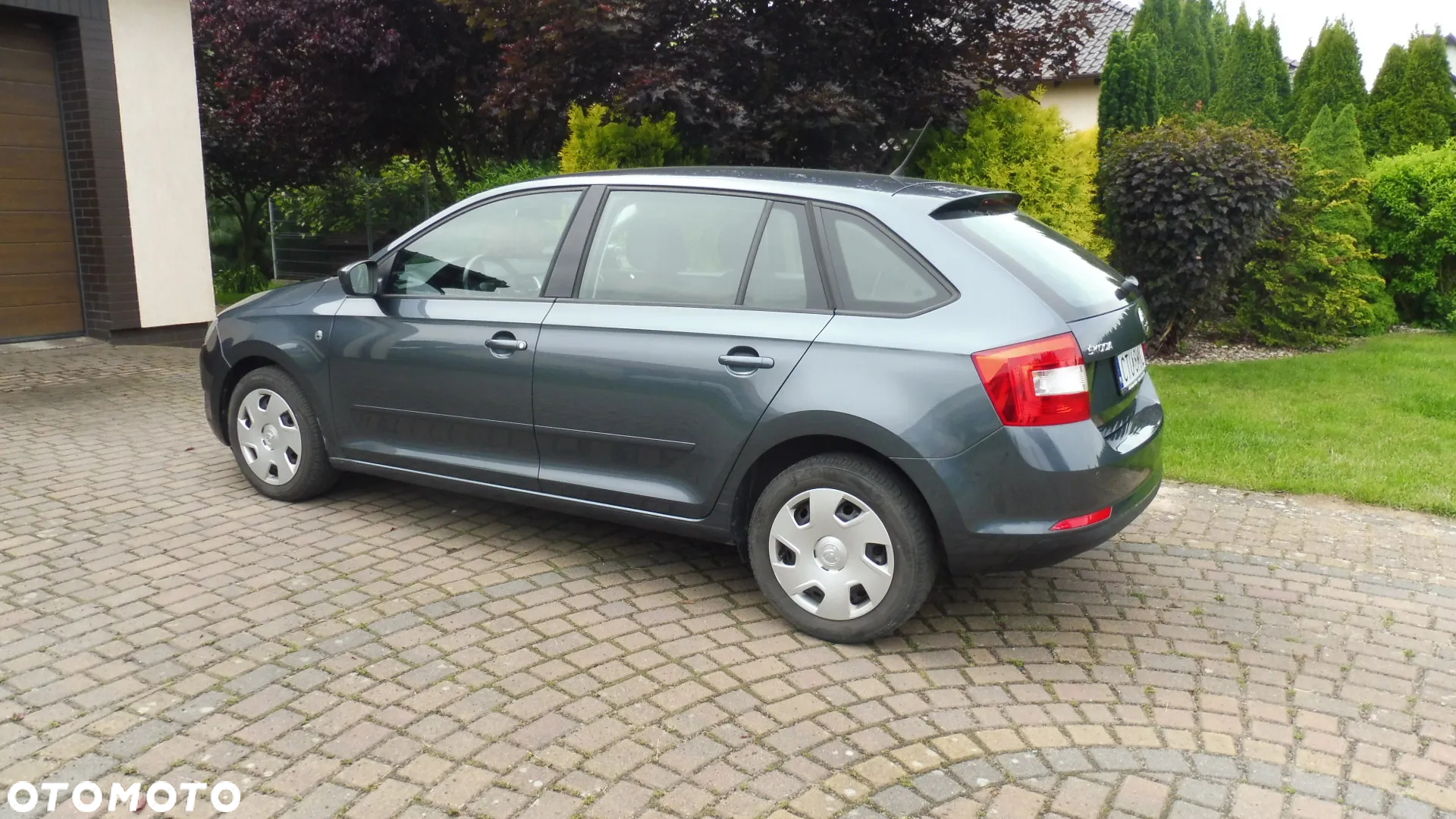 Skoda RAPID 1.2 TSI Ambition - 13