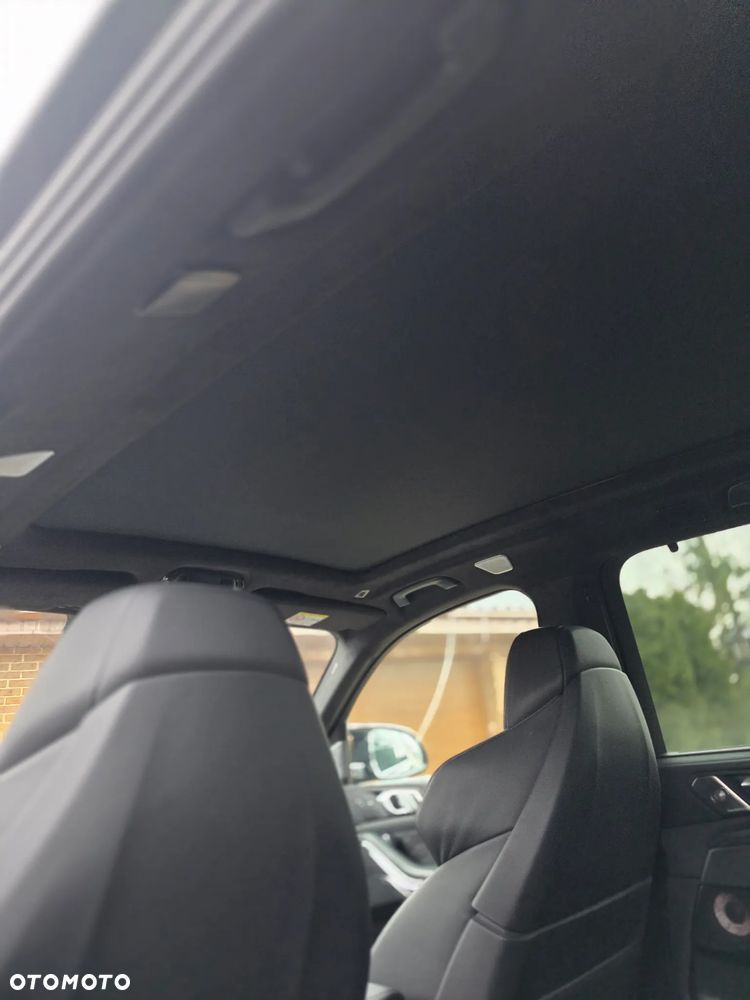 BMW X5 M Competition - 24