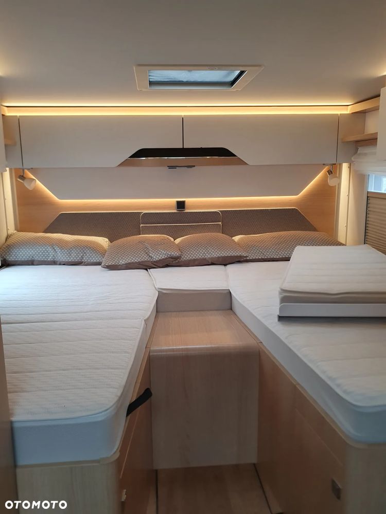 Hymer-Eriba B-MC I 580 - 12