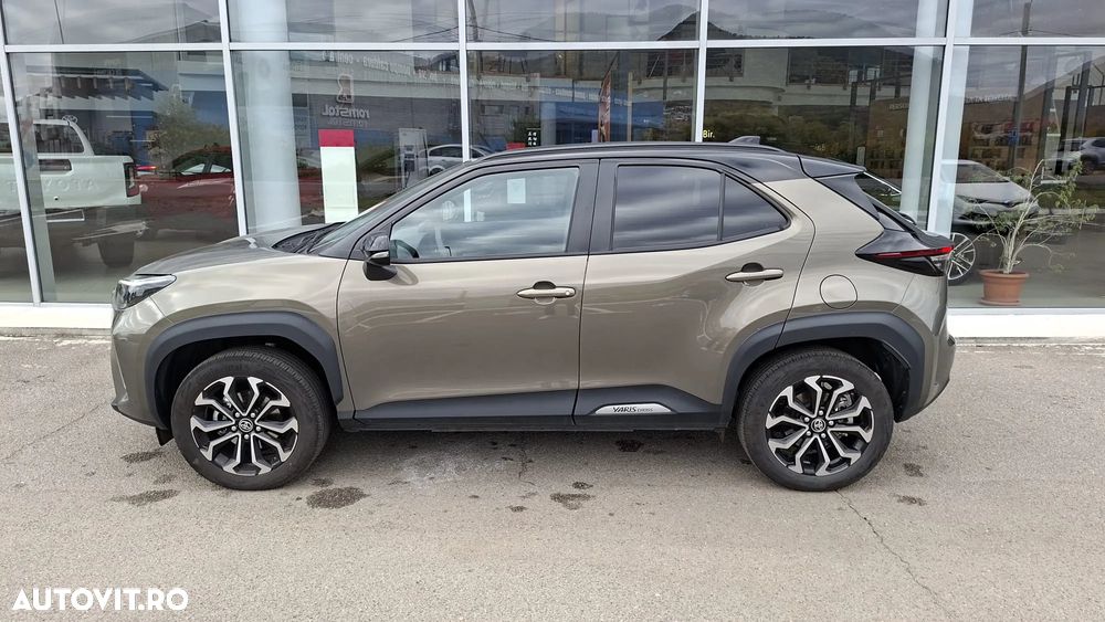 Toyota Yaris Cross 2025 photo 5