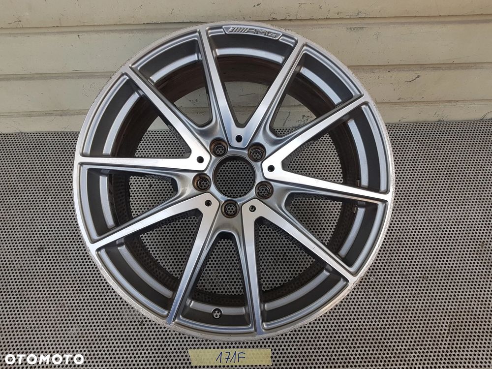 Mercedes W213 E AMG Felga 8X19 ET43 - 1