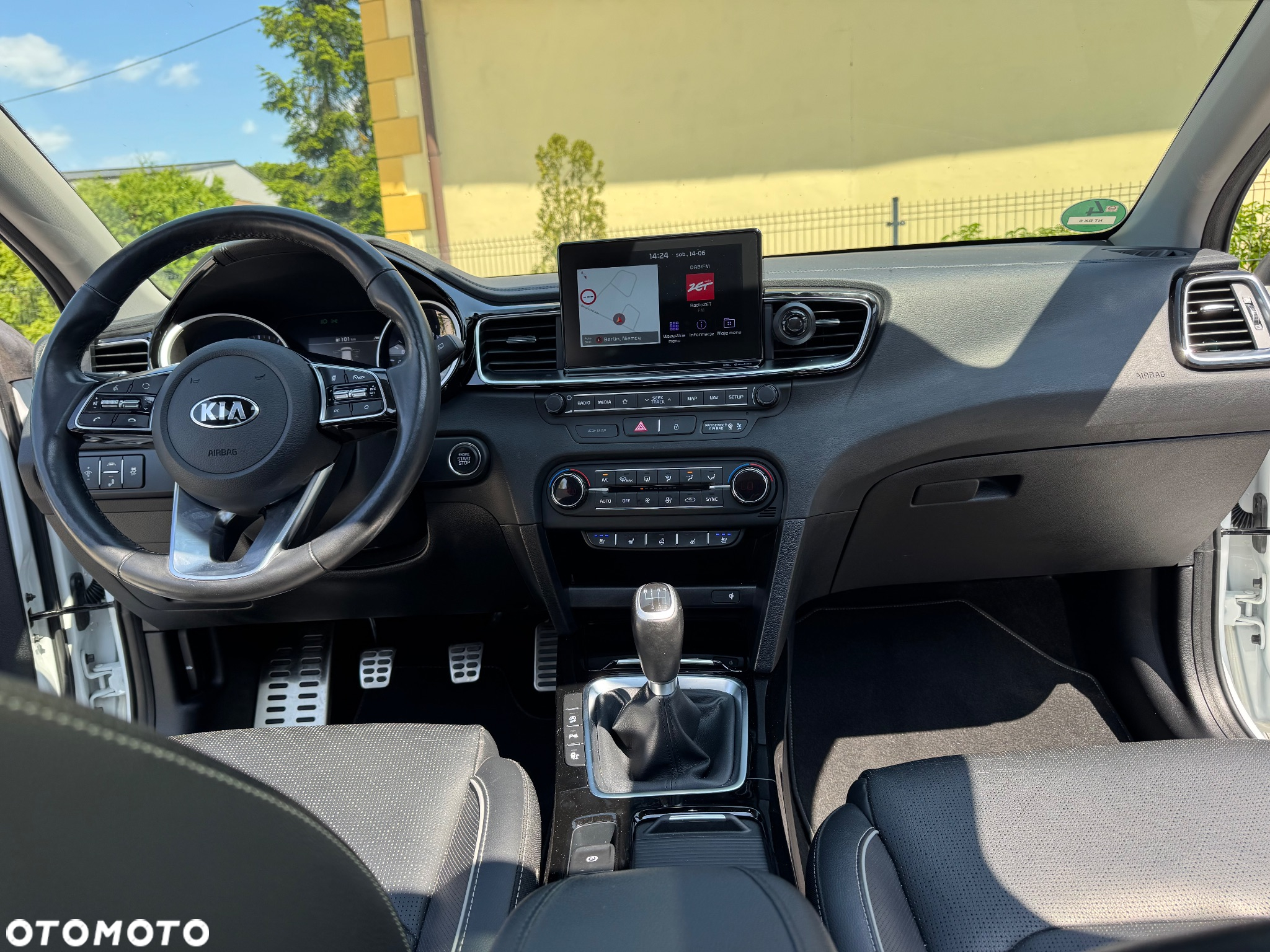 Kia Ceed 1.4 T-GDI OPF Platinum Edition - 34