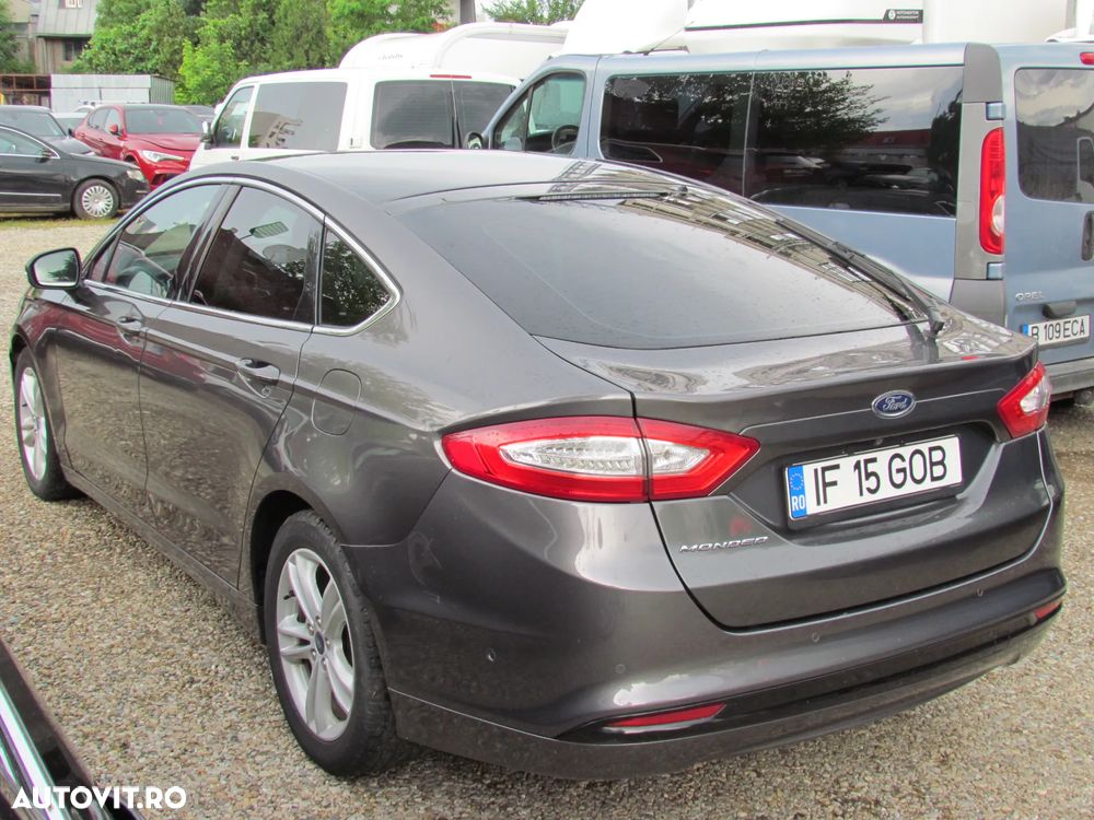 Ford Mondeo 2.0 TDCI PowerShift Titanium - 3