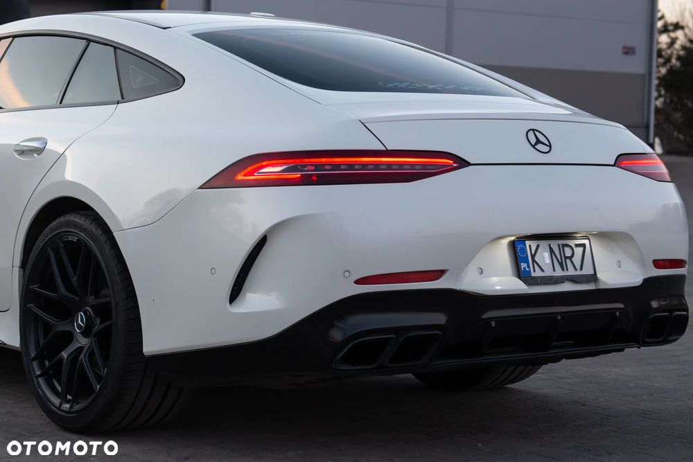 Mercedes-Benz AMG GT 63 S 4Matic+ Speedshift MCT 9G - 8
