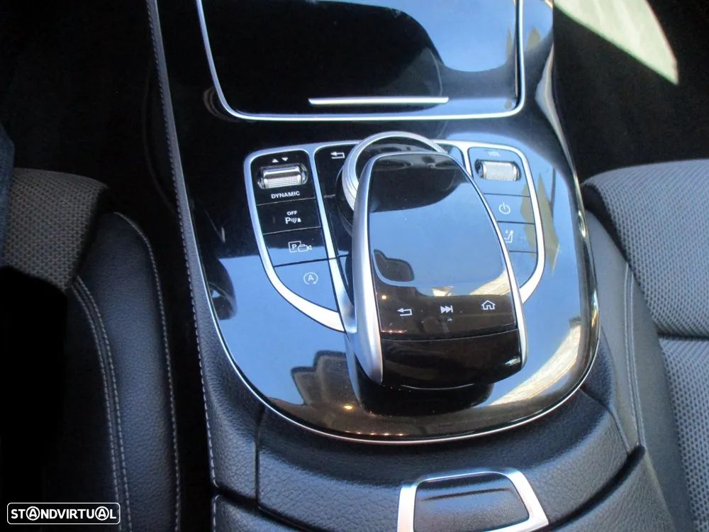 Mercedes-Benz E 200 d T 9G-TRONIC Exclusive - 30