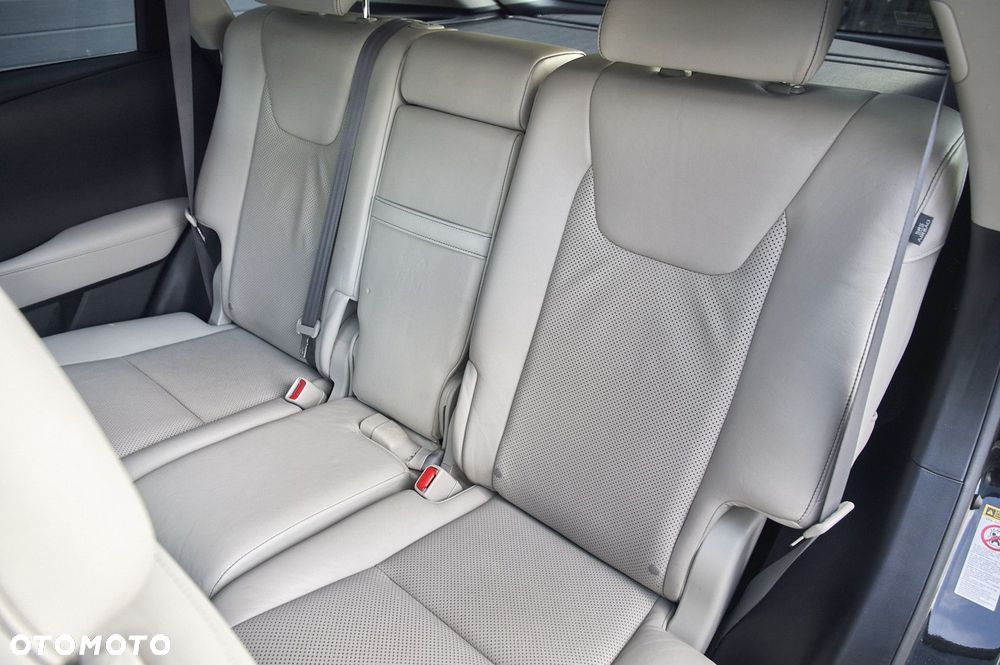 Lexus RX - 14