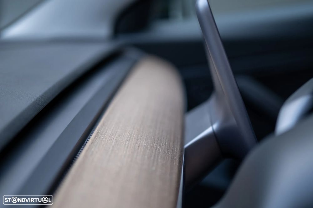 Tesla Model 3 Long Range Tração Integral - 27