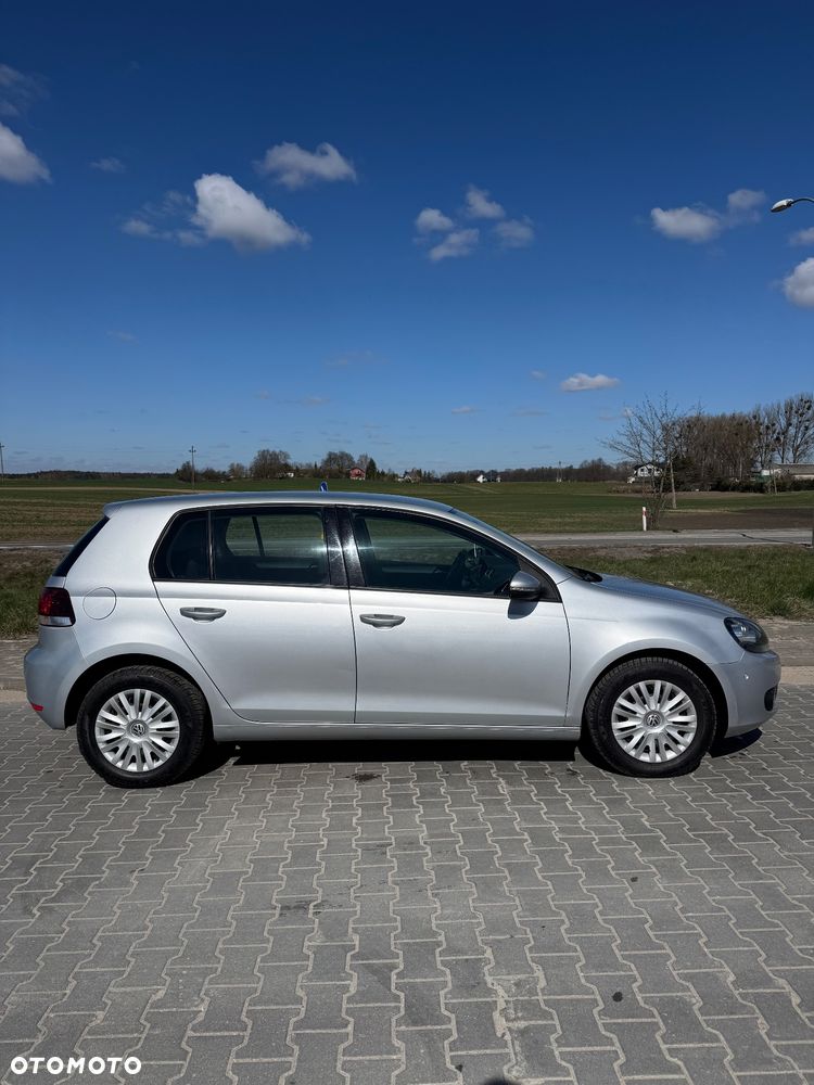 Volkswagen Golf - 12