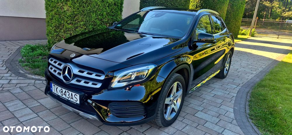Mercedes-Benz GLA 220 4-Matic - 3