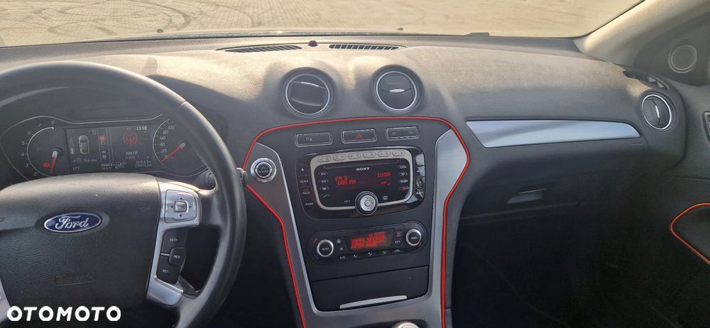 Ford Mondeo 2.0 Titanium - 15