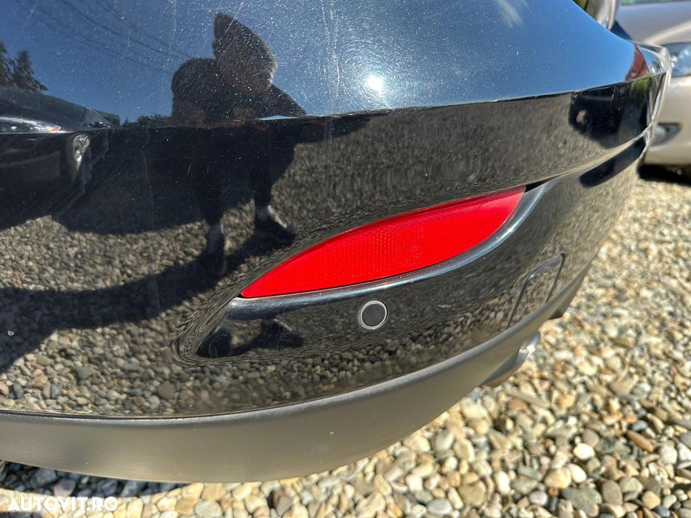 Renault Fluence dCi 110 FAP Sportway - 12