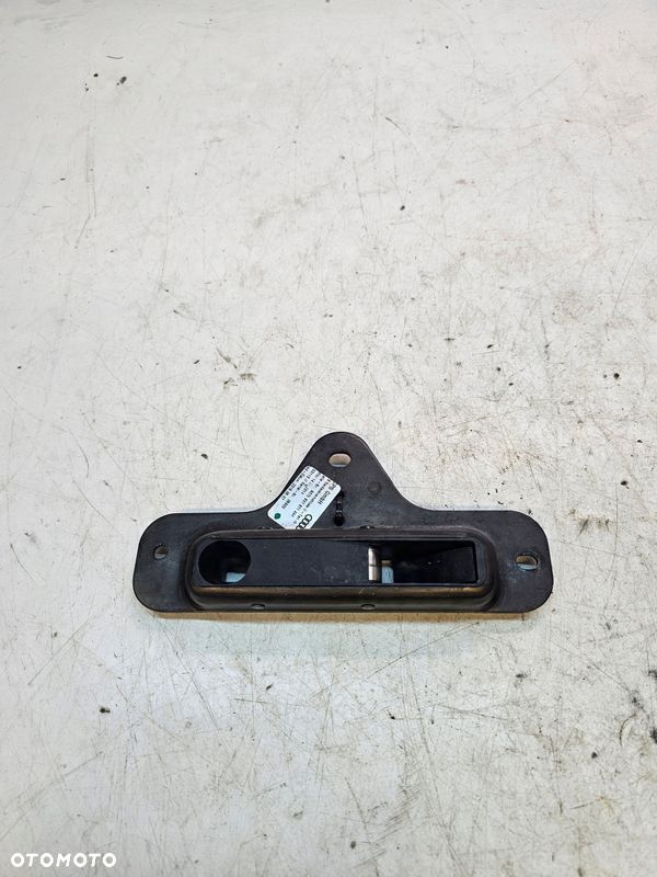 ZAMEK RYGIEL DACHU PRAWY AUDI A3 8V CABRIO 8V7871444 - 2