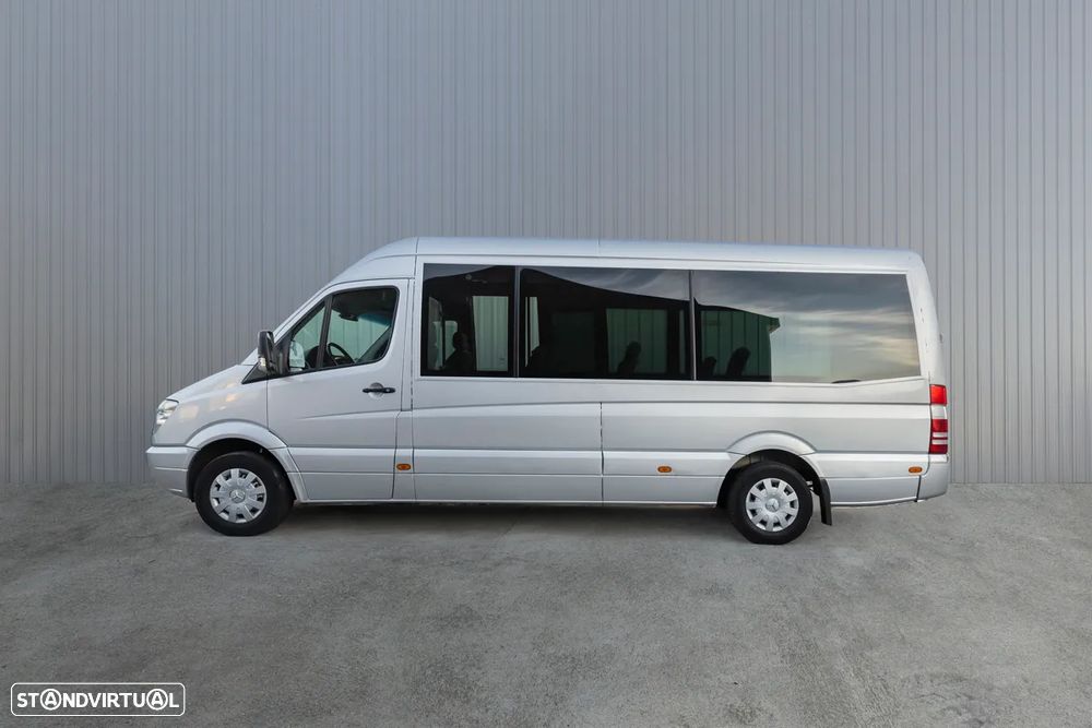 Mercedes-Benz Sprinter - 1