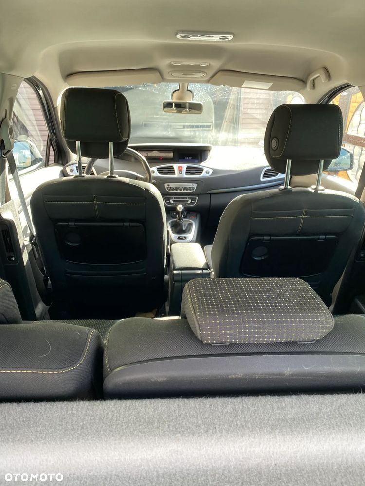 Renault Scenic - 4