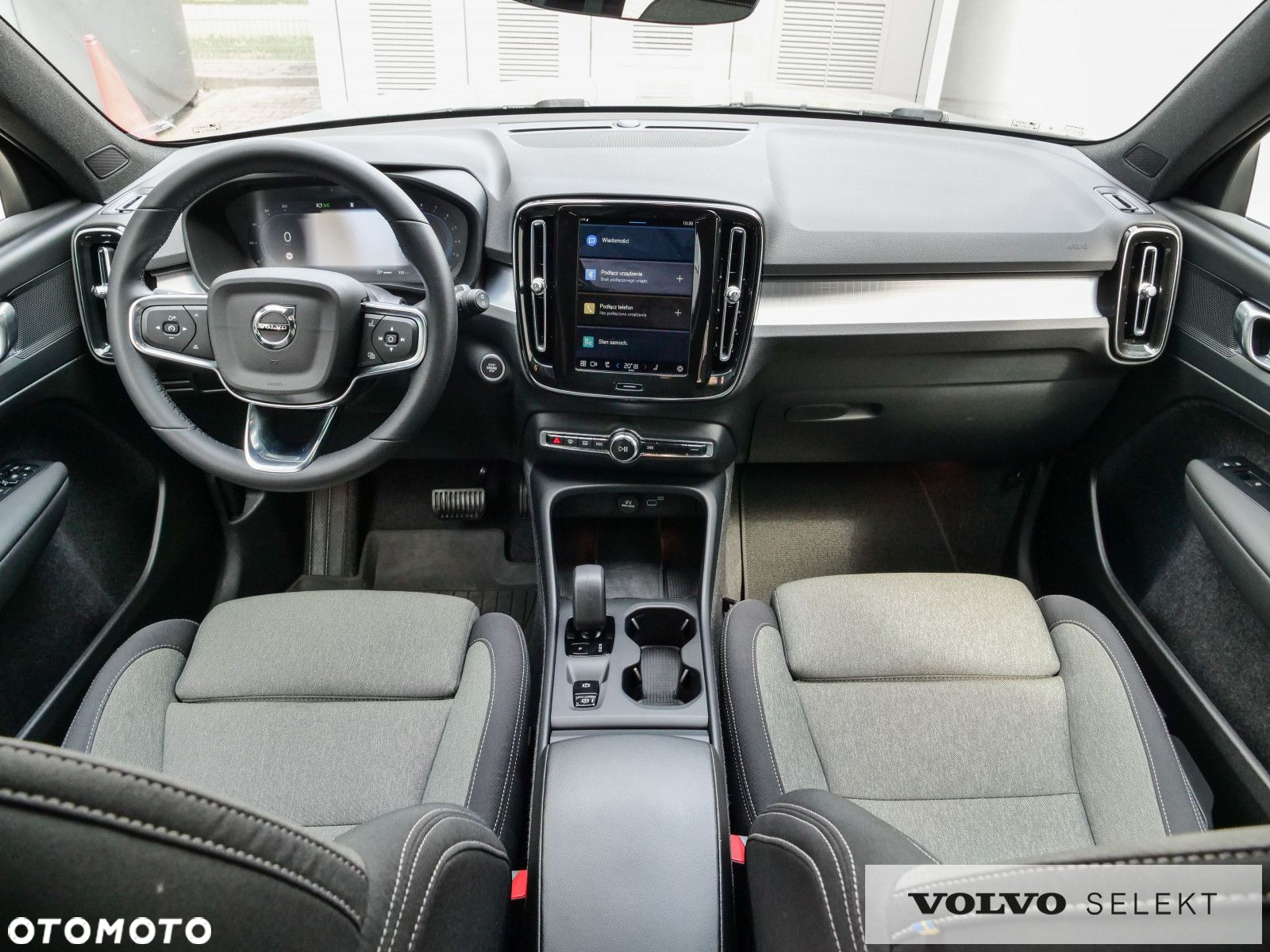 Volvo XC 40 - 18