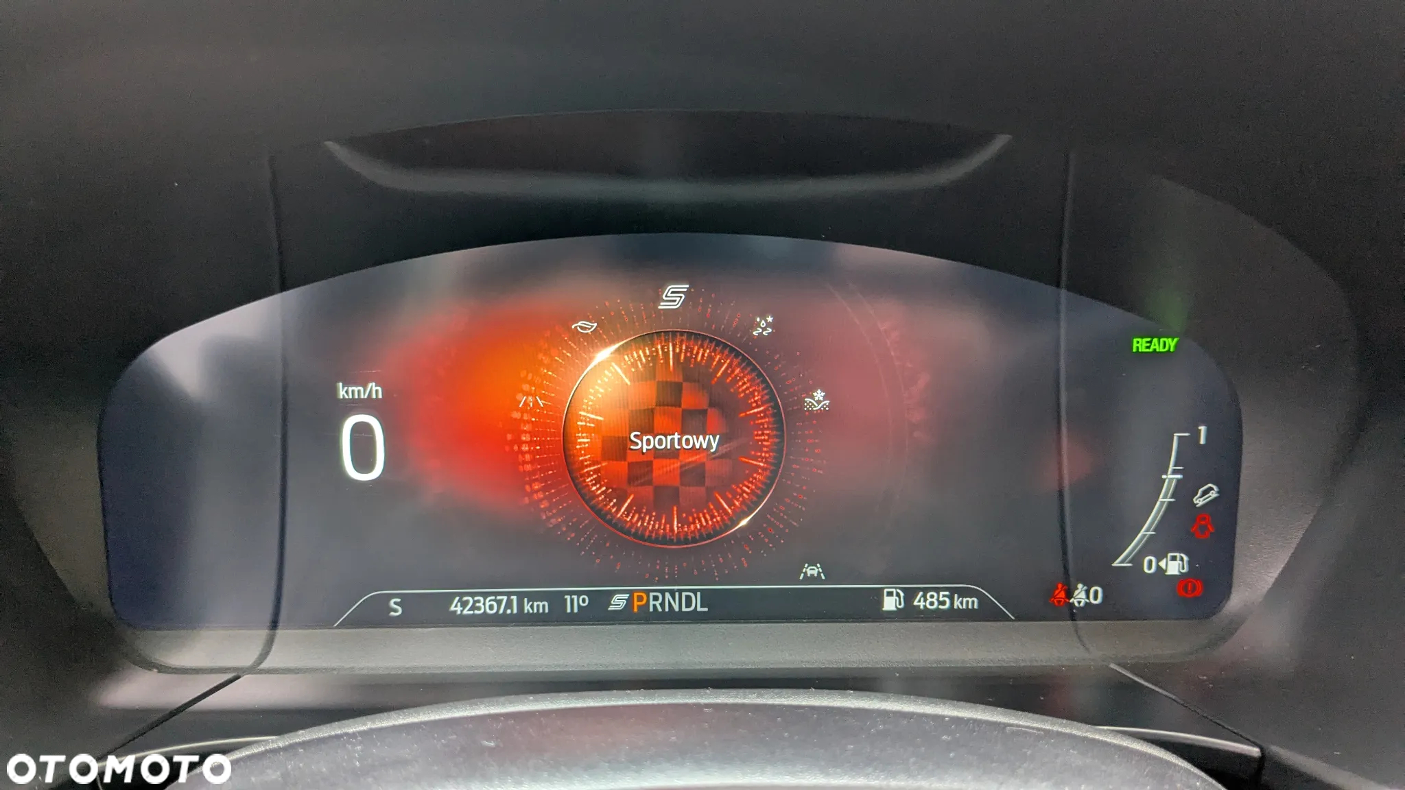 Ford Kuga 2.5 FHEV FWD Titanium - 24