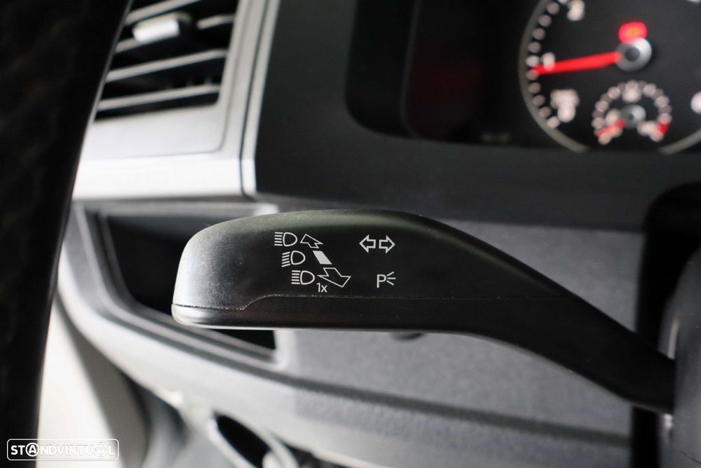 VW Transporter 2.0 TDI TC L.Extra AC - 19