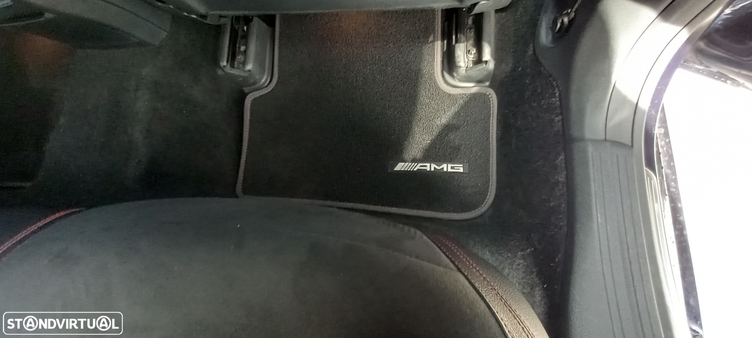 Mercedes-Benz CLA 200 d Shooting Brake AMG Line - 35