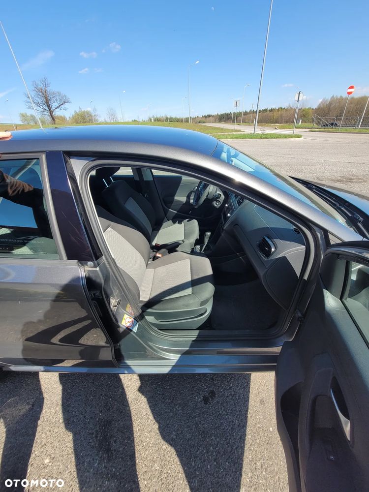 Volkswagen Polo 1.6 TDI DPF Trendline - 9