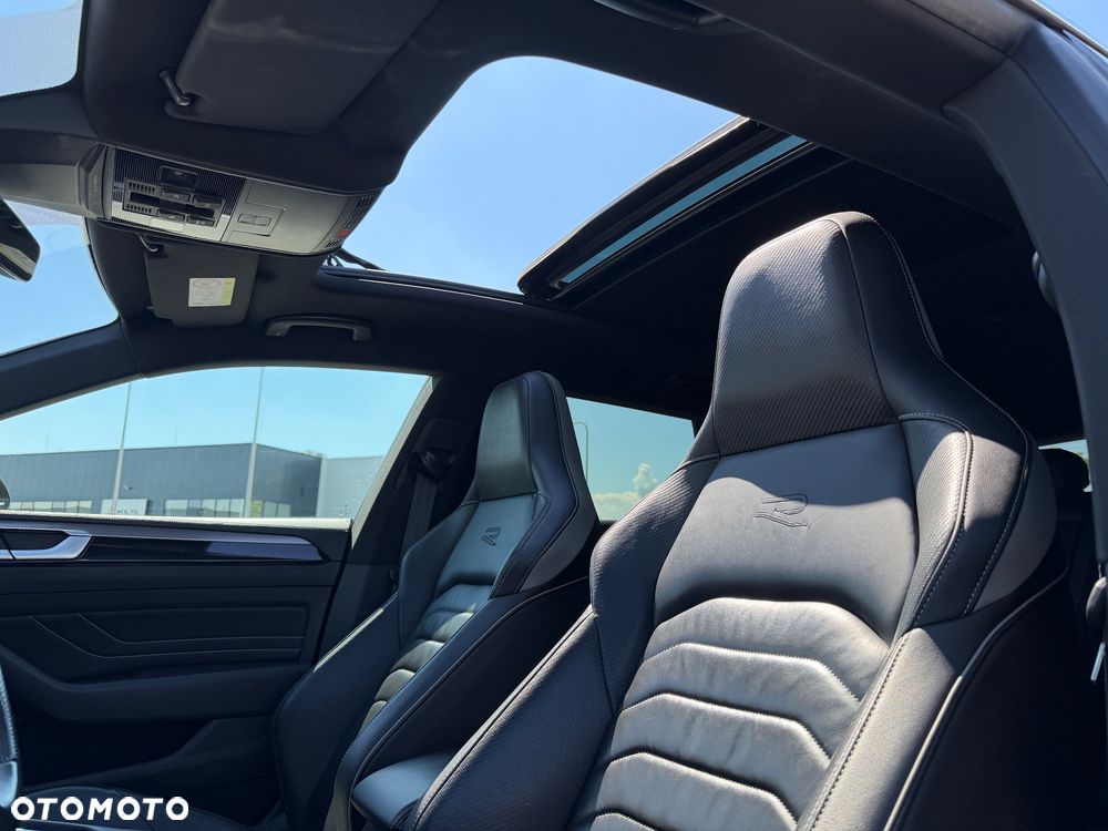 Volkswagen Arteon 2.0 TDI SCR 4Motion DSG R-Line - 15